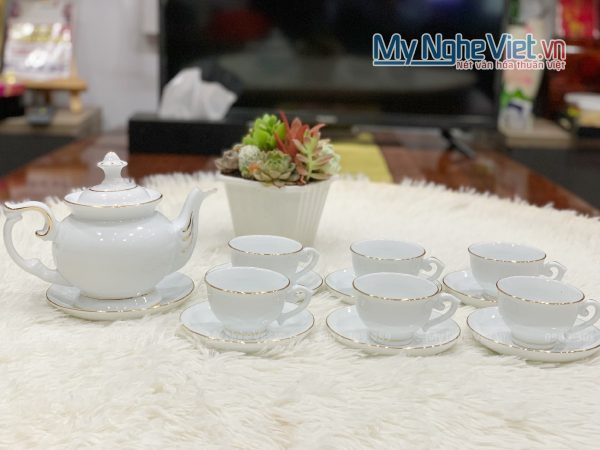 Quà Tân Gia Khai Trương – Bộ bình trà phú quý số 1 chỉ vàng kim- phú quý cát tường (700ml)