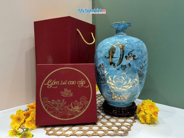 Quà Tân Gia Khai Trương – Bình thu tài hút lộc dáng cao vân đá xanh chữ Đức + chân đế + hộp xi D16xH30 LHGML02-3